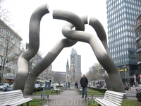 "Танцующие макароны"( 4 союзника,которые не соприкасаются) "Танцующие макароны"( 4 союзника,которые не соприкасаются)