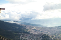 вил на город с горы Монтессате в Боготе