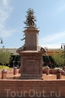 Памятник маркизу де ла Вилья дель Вильяр, который в XVIIIв. провел водопровод в Керетаро на свои средства.