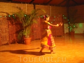 Показ кералинских танцев устроили в пасхальный вечер