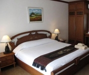Aiyaree Place Hotel