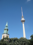 две вертикали в Берлине - Телебашня и Мариенкирхе