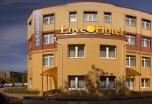 Love Hotel