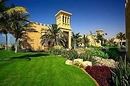Фото Al Hamra Fort & Beach Resort