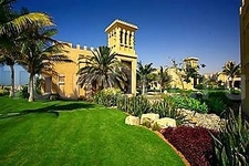 Al Hamra Fort & Beach Resort