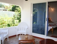 Casadanis Guest House