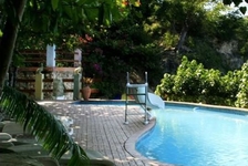 Button Bay Beach Getaway