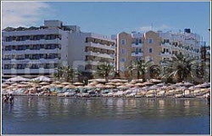 Green Beach Hotel