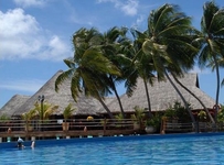 Vilu Reef Beach & Spa Resort