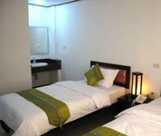 AV Hotel