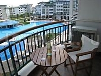 Emerald Beach Resort & Apartments