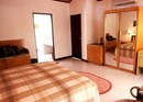 Фото Vilamendhoo Island Resort & Spa
