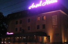 Angel Hotel