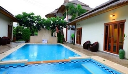 8 Villas Hua Hin