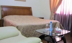 Yerevan Deluxe Hotel