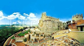 Castello Orsini Hotel