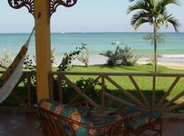 Paradise Baywatch Beachfront Villa