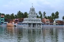 Индуистский храм в Сучиндрам (Suchindram) - небольшой городок, расположенный в 13 км от Каньякумари  в 85 км от Тривандрума