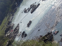 Слияние рек Катунь и Чемал (видите потоки?)