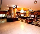 Фото Al Bustan Tower Hotel Suites