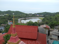 Вид из храма на остров