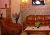 Broadway Hotel
