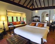 Anantara Kihavah Villas