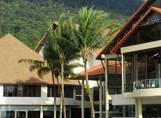 Damai Puri Beach Resort & Spa