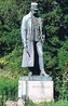 Памятник Францу Иосифу в военной форме в парке Бурггартен