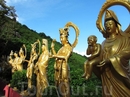 Впечатляющий монастырь 10000 Будд в Гонконге