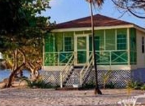 Blackbird Caye Resort