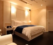 Ellee Hotel Cheonan