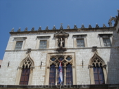 Дубровник, окна княжеского дворца