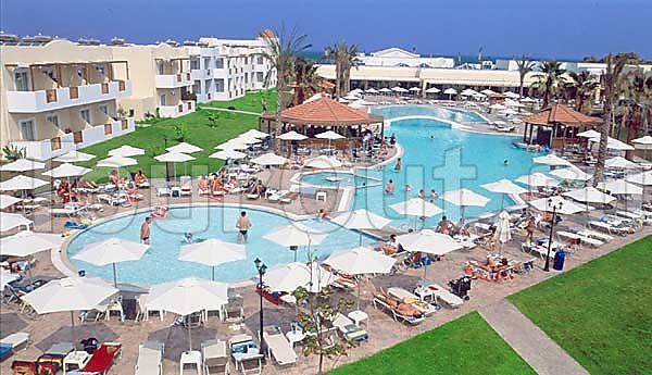 Zorbas Beach Hotel