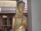 Статуя в холле отеля