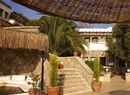 Фото 4Reasons Hotel & Bistro