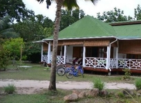 Paradise Flycatchers Lodge