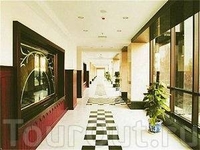 Фото отеля Jinqiao Apartment Hotel