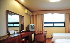 Chiaksan Hotel