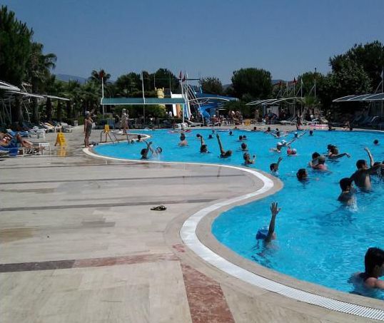 Aska Costa Holiday Club