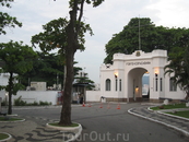 Forte de Copacabana - военная территория. Однако там располагается отличный ресторан Colombo!!!