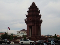 Монумент Независимости в Пномпене