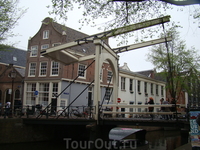 В Амстердаме 1281 мост!!!
