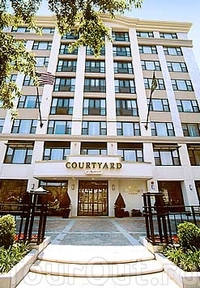 Фото отеля Courtyard Washington Embassy Row