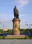 Памятник А. С. Суворову