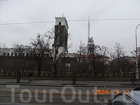 вид на собор Сердца Христова и телебашню