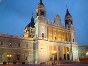 Кафедральный собор "Ла-Альмудена"