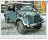 Командирский автомобиль Stoewer Typ 40 Kfz.1. В середине 30-х годов командование Вермахта поставило задачу создания целой линейки армейских легковых автомобилей ...
