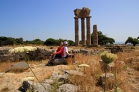 Разрушенный замок богини Афины