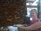 Экскурсия по реке Квай,тиковая мебельная фабрика-картина вырезана из целого дерева